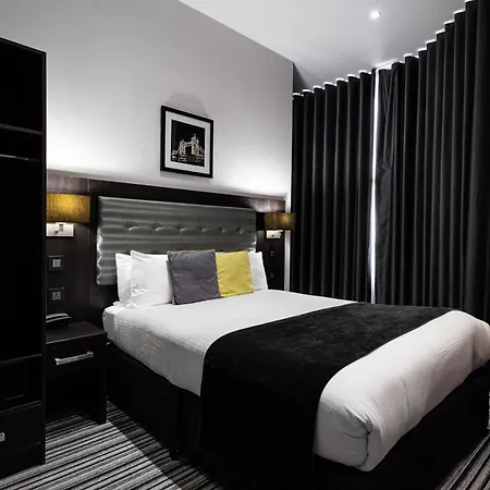 The W14 Kensington-2